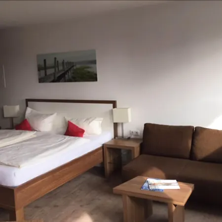 Seaside-strandhotel 3*